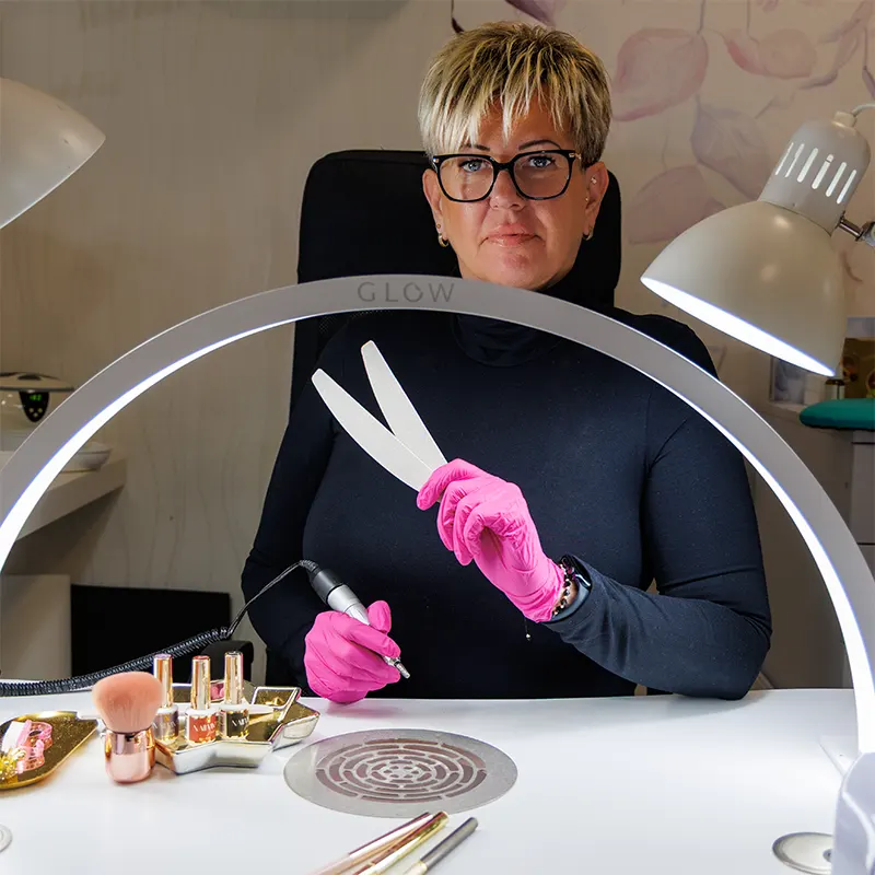 Gergely Viktória műköröm Zugló