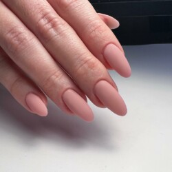Zselés műköröm 18 Zselés műköröm - Wik Nails - Budapest Zugló